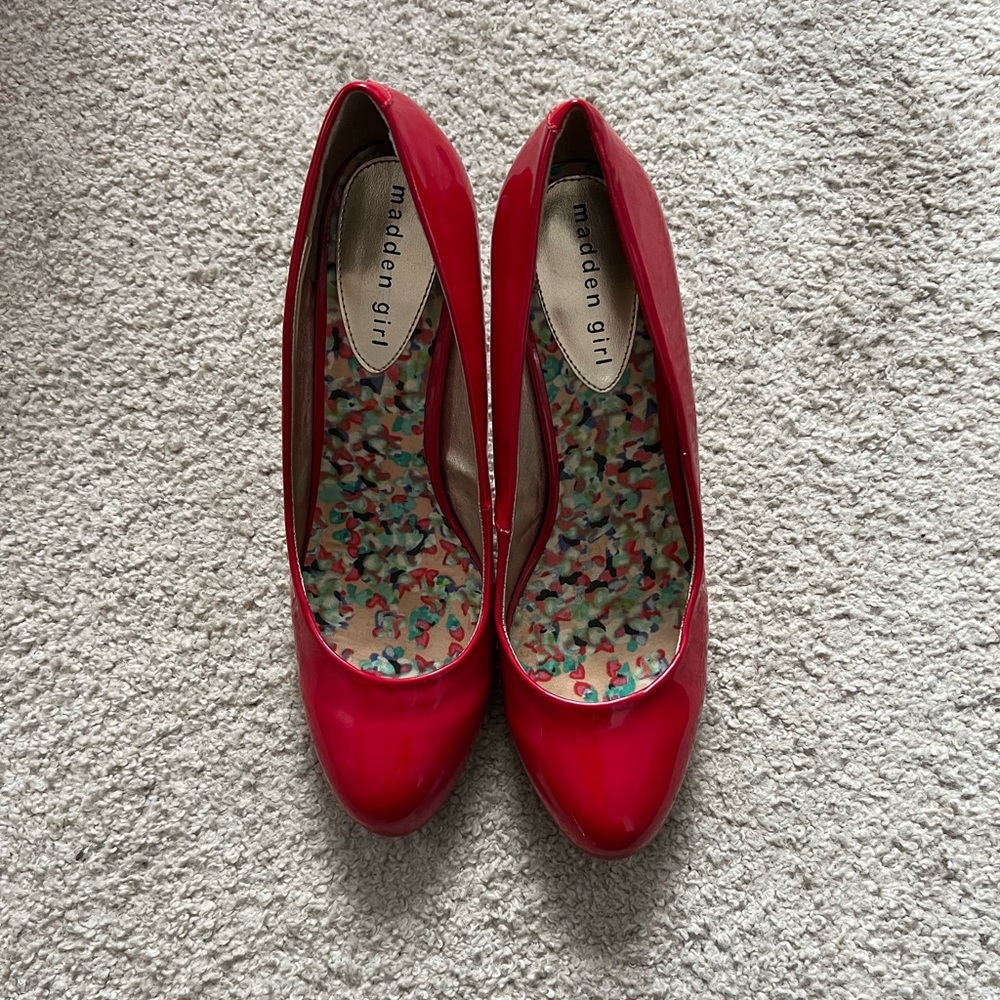 Madden Girl Pumps